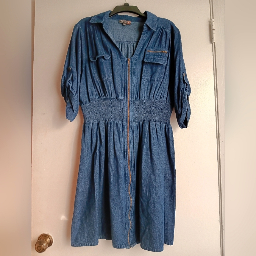 ❤️Blue Denim Dress EUC